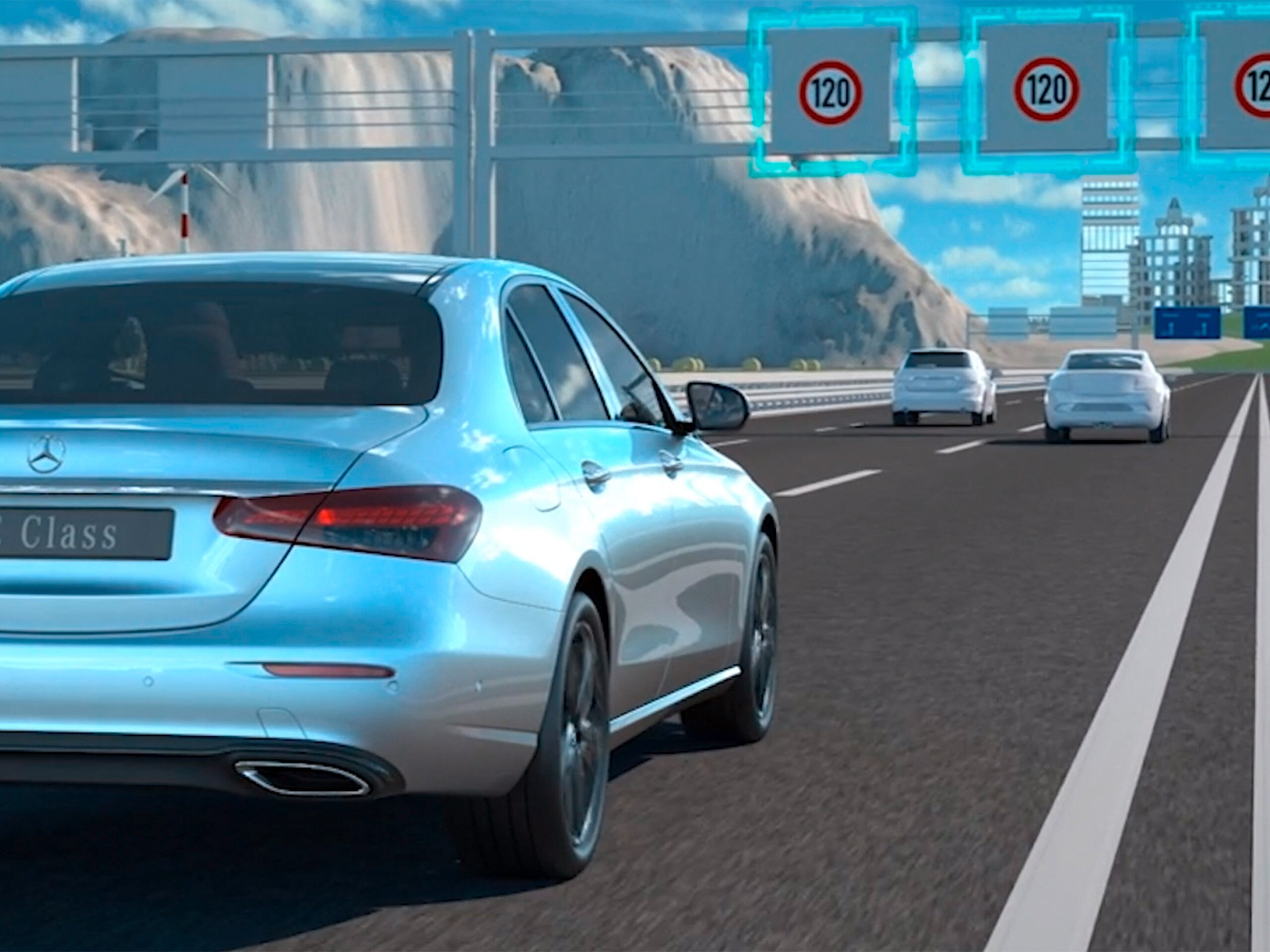 El vídeo muestra el funcionamiento del asistente activo de velocidad límite en el Mercedes-Benz CLS Coupé.